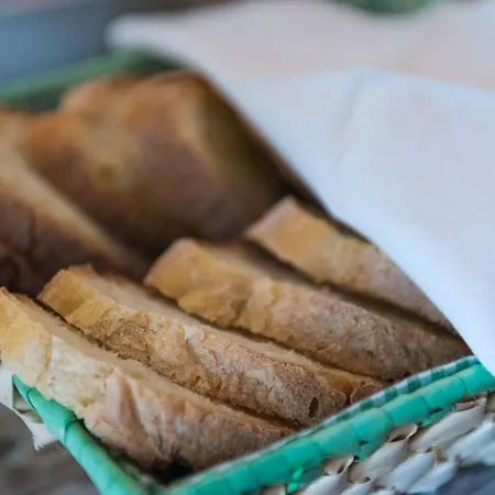 Alojamento de Acomodação e Pequeno-almoço Kibari Bari